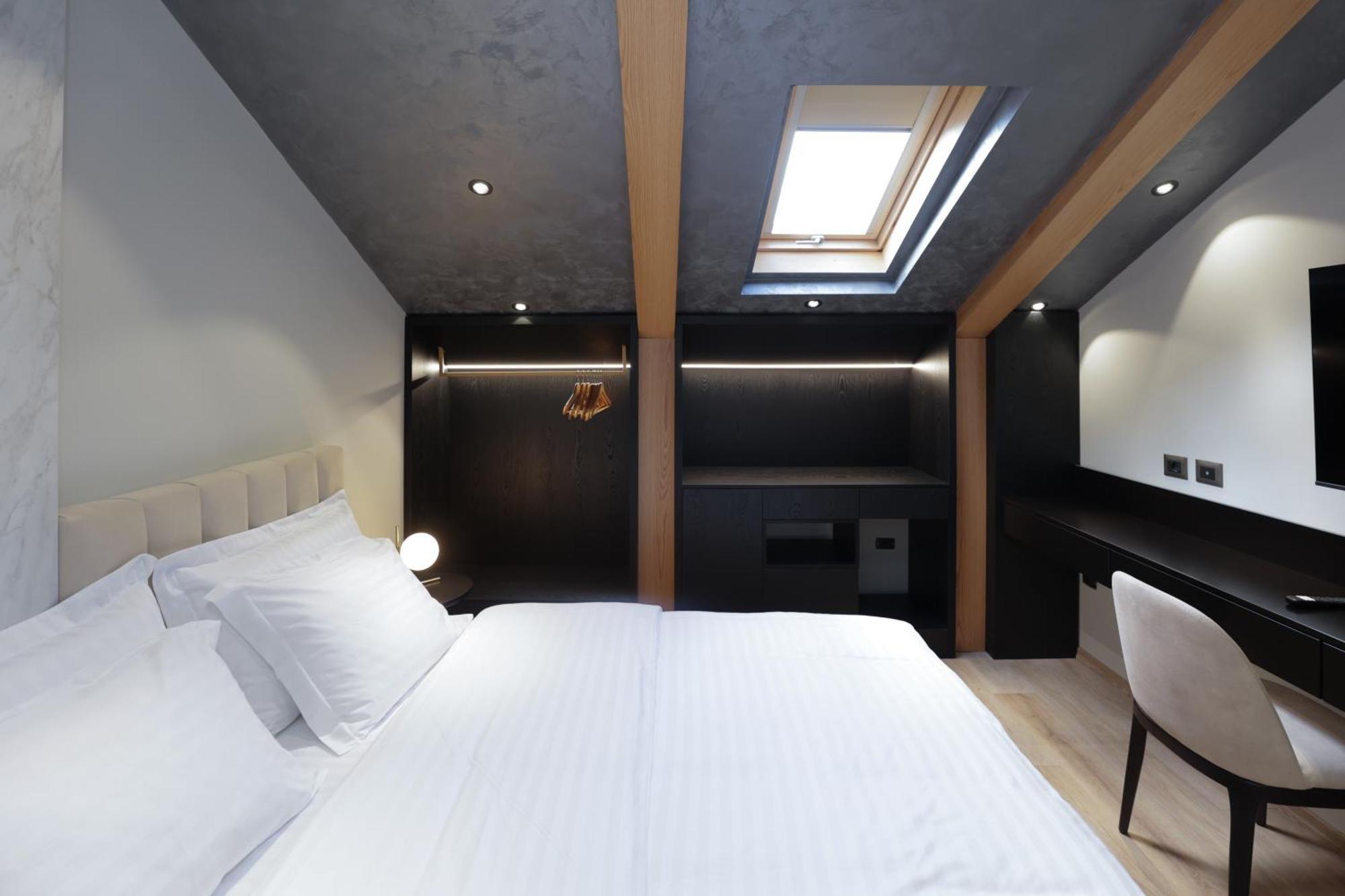 Gremmy Boutique Hotel Тирана Екстериор снимка