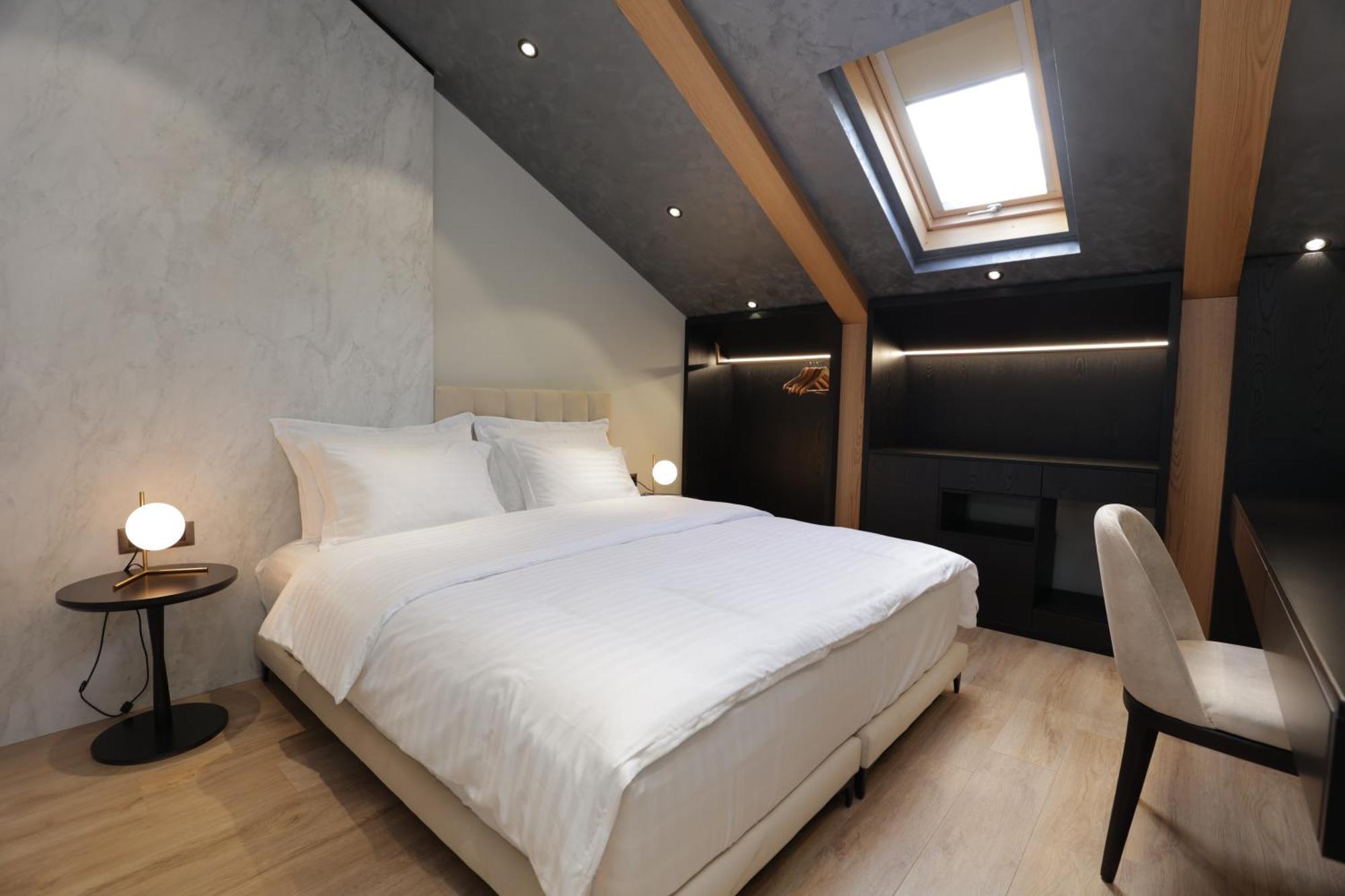 Gremmy Boutique Hotel Тирана Екстериор снимка