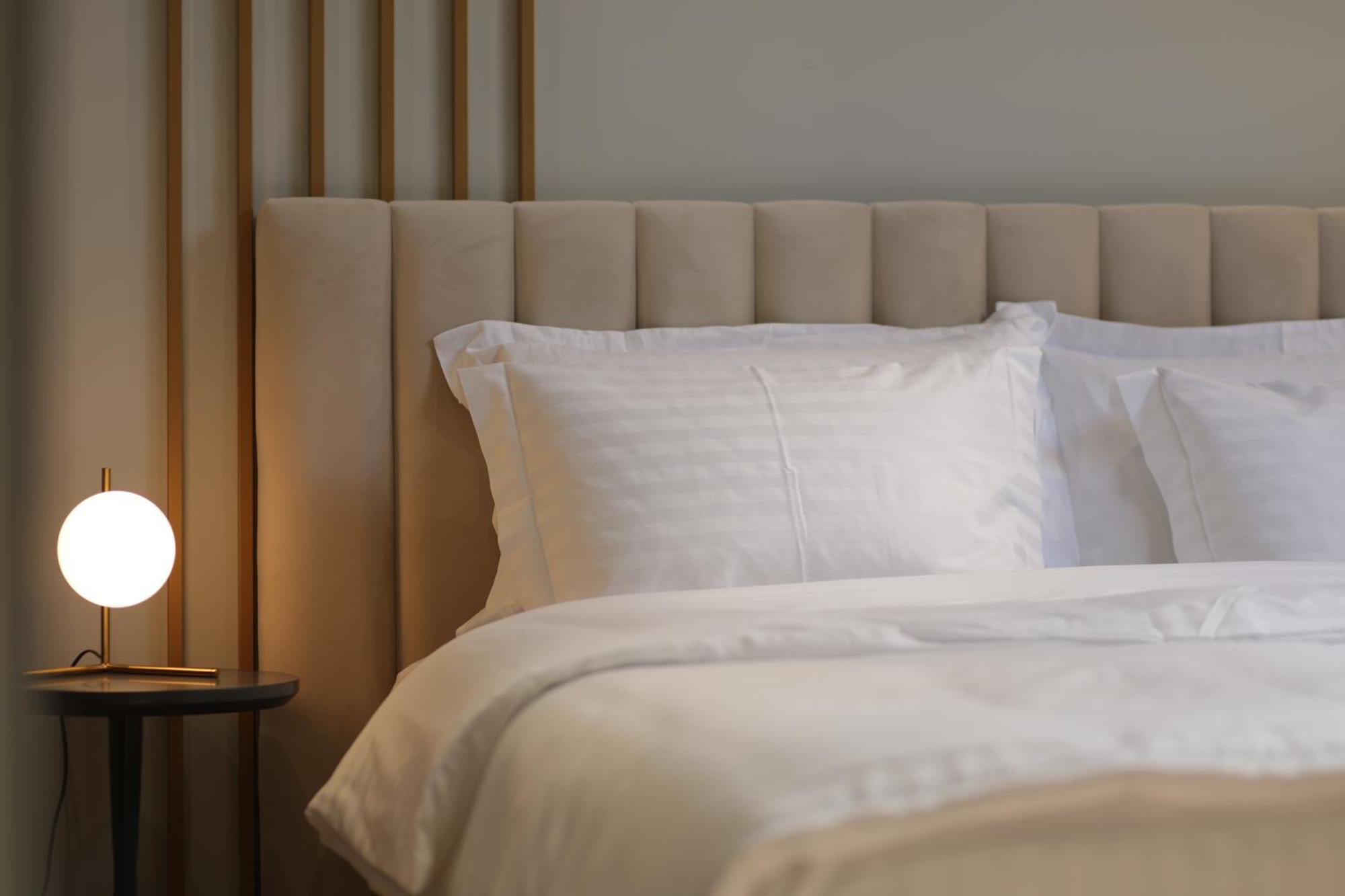 Gremmy Boutique Hotel Тирана Екстериор снимка